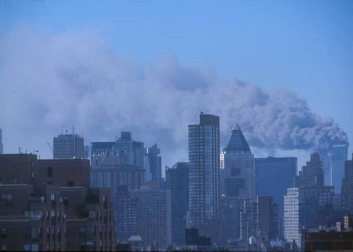 1. September_11th_terrorist_attack_on_the_World_Trade_Center_LCCN2002717279_LC-A05-A02
